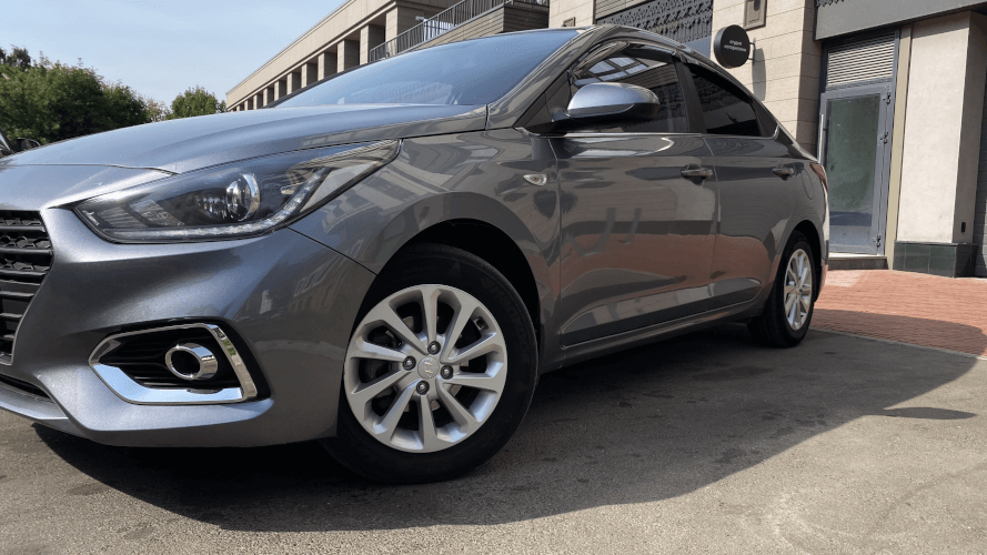 Hyundai Solaris Comfort 2017 (фото 3)