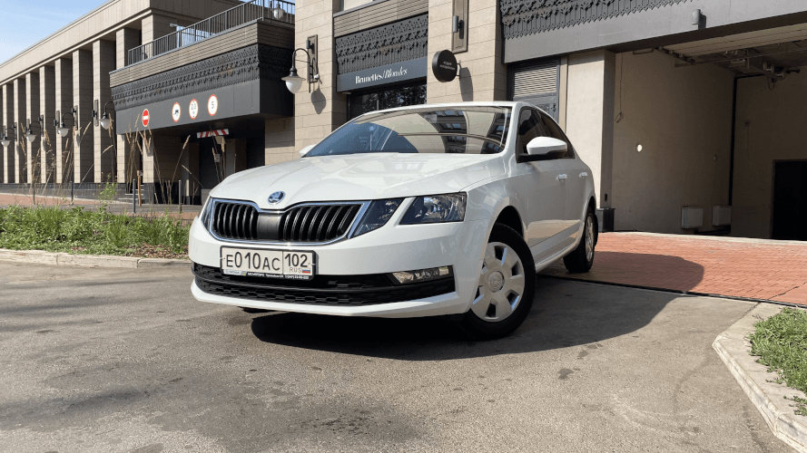 Аренда, прокат, каршеринг Skoda Octavia Comfort в Казани посуточно без водителя 