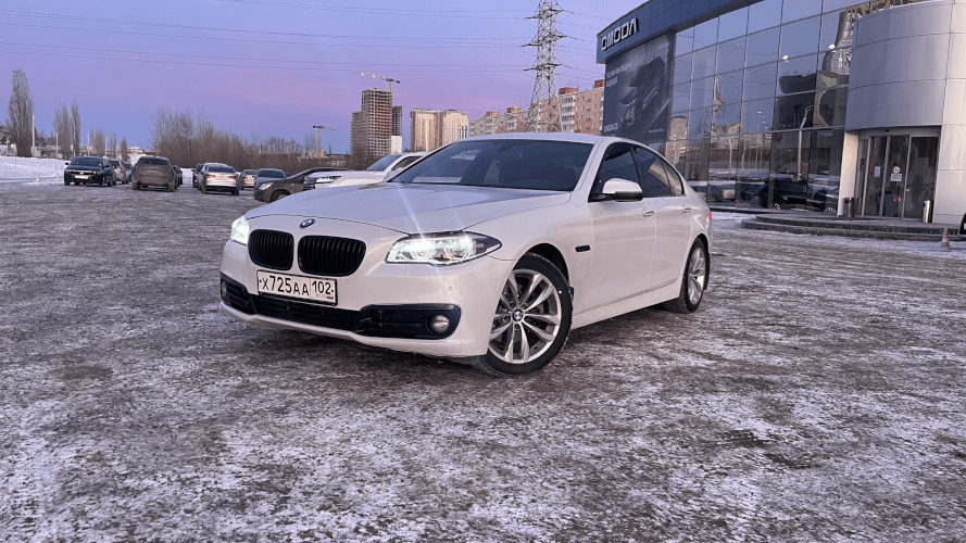 Аренда, прокат, каршеринг BMW 5 XDrive в Казани посуточно без водителя 