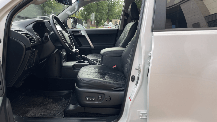 Toyota Land Cruiser Prado Elegance 2021 (фото 7)