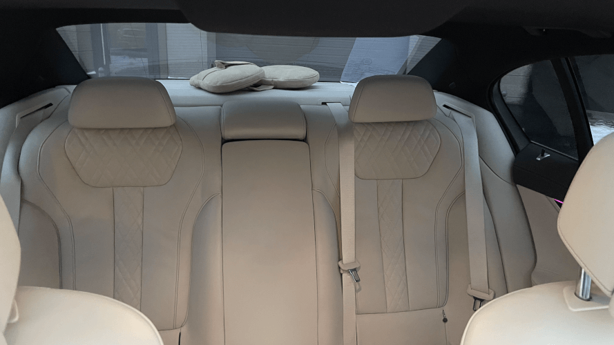 BMW 7 M 2018 (фото 5)