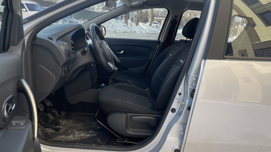 Renault Sandero Stepway 2019 (фото 4)