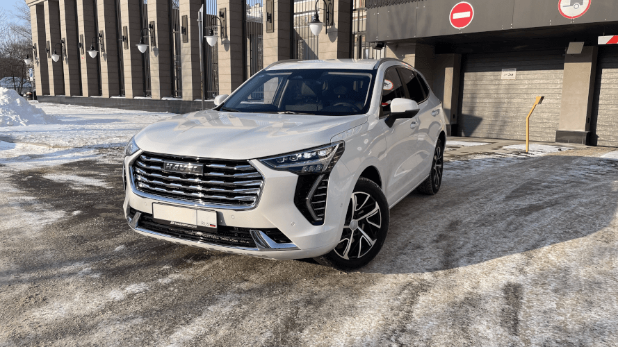 Аренда, прокат, каршеринг Haval Jolion Premium в Казани посуточно без водителя 