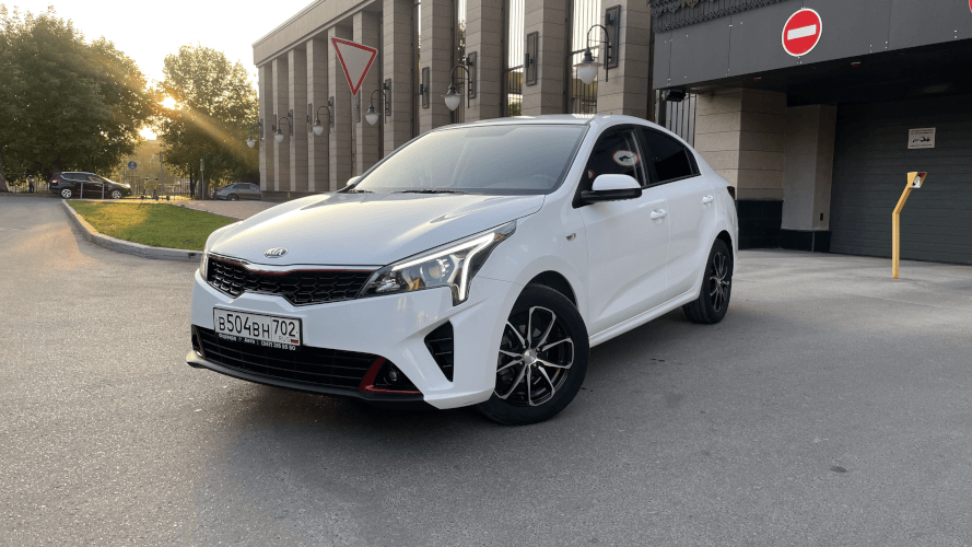 Аренда, прокат, каршеринг KIA Rio X Premium в Казани посуточно без водителя 