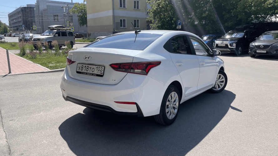 Hyundai Solaris Elegance 2020 (фото 2)