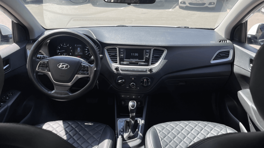 Hyundai Solaris Elegance 2020 (фото 3)