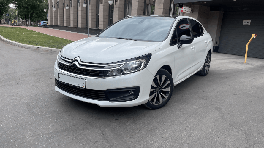 Аренда, прокат, каршеринг Citroen C4 Turbo в Казани посуточно без водителя 