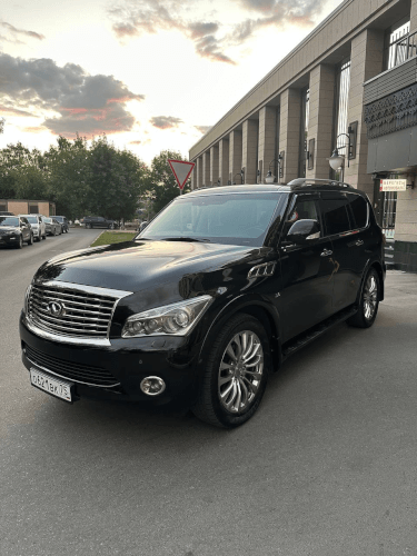 Аренда, прокат, каршеринг Infiniti QX 80 в Казани  почасово с водителем