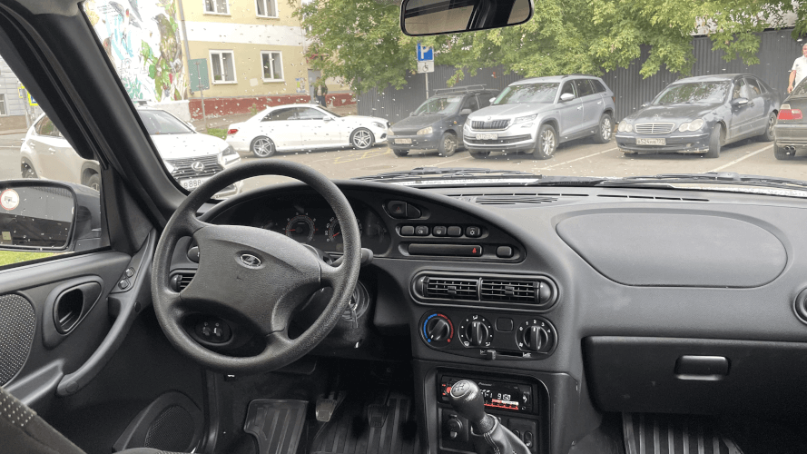 Lada Niva Travel 2023 (фото 2)