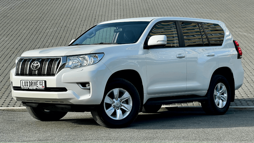 Аренда, прокат, каршеринг Toyota Land Cruiser Prado Elegance в Казани посуточно без водителя 