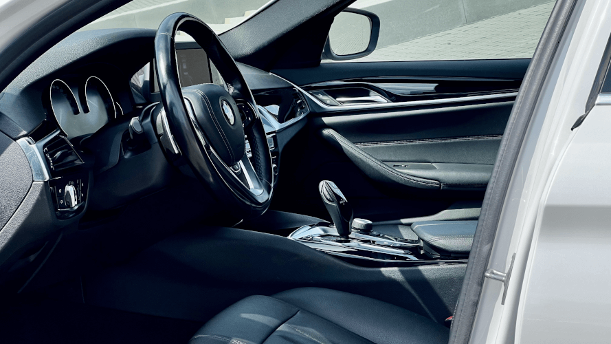 BMW 5 520i 2019 (фото 5)