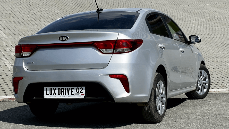 KIA Rio  2021 (фото 4)