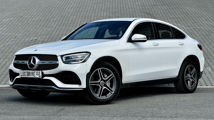 Аренда, прокат, каршеринг Mercedes-Benz GLC 300D AMG в Казани  почасово с водителем