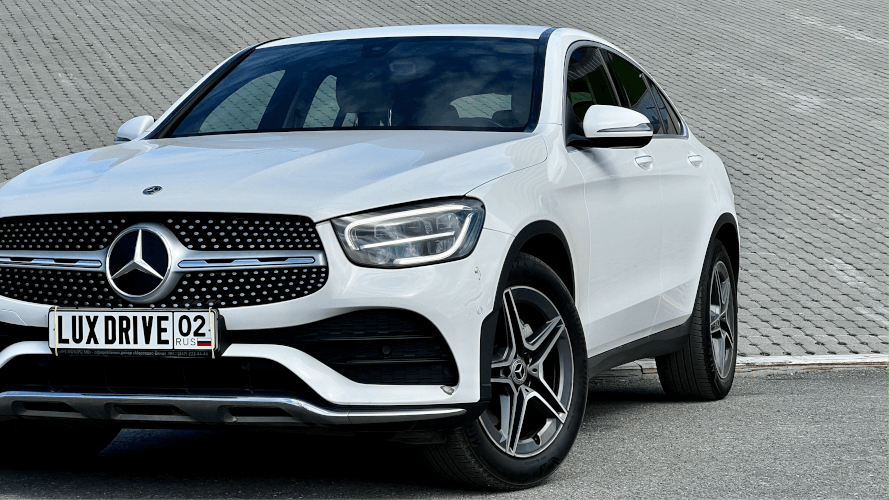 Mercedes-Benz GLC 300D AMG 2020 (фото 3)