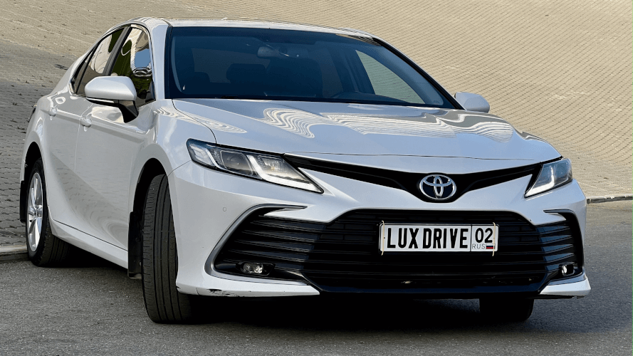 Toyota Camry 70 Elegance 2020 (фото 3)