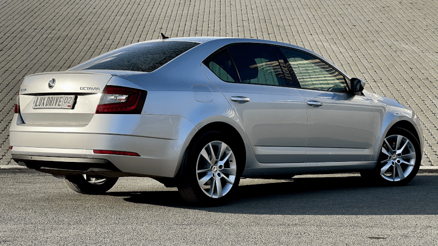 Skoda Octavia А7 Рестайлинг 2020 (фото 2)